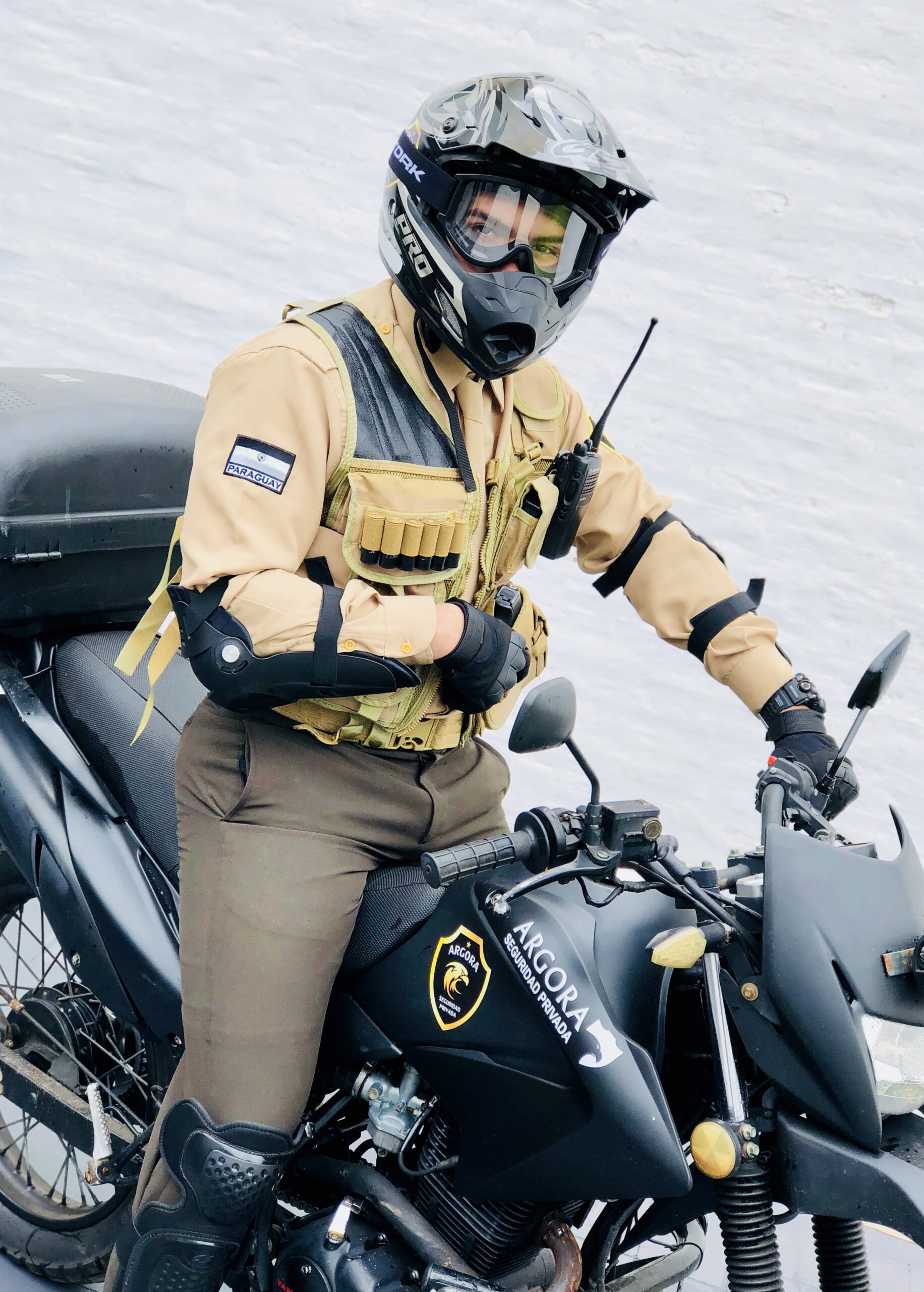 Protegemos lo que importaSeguridad Privada Profesional